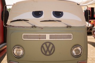 car-943256_640